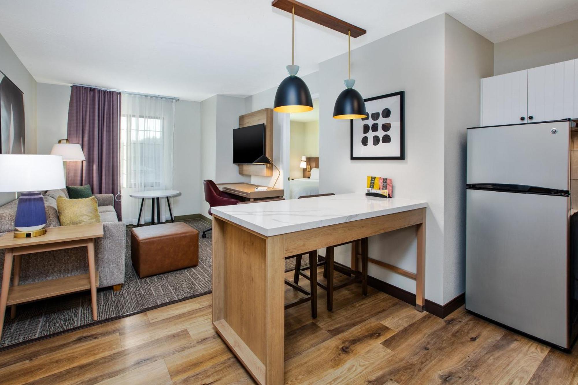 Staybridge Suites Omaha 80Th And Dodge By Ihg Экстерьер фото