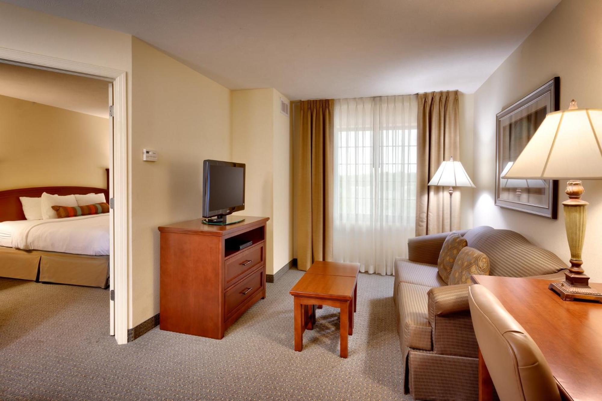 Staybridge Suites Omaha 80Th And Dodge By Ihg Экстерьер фото